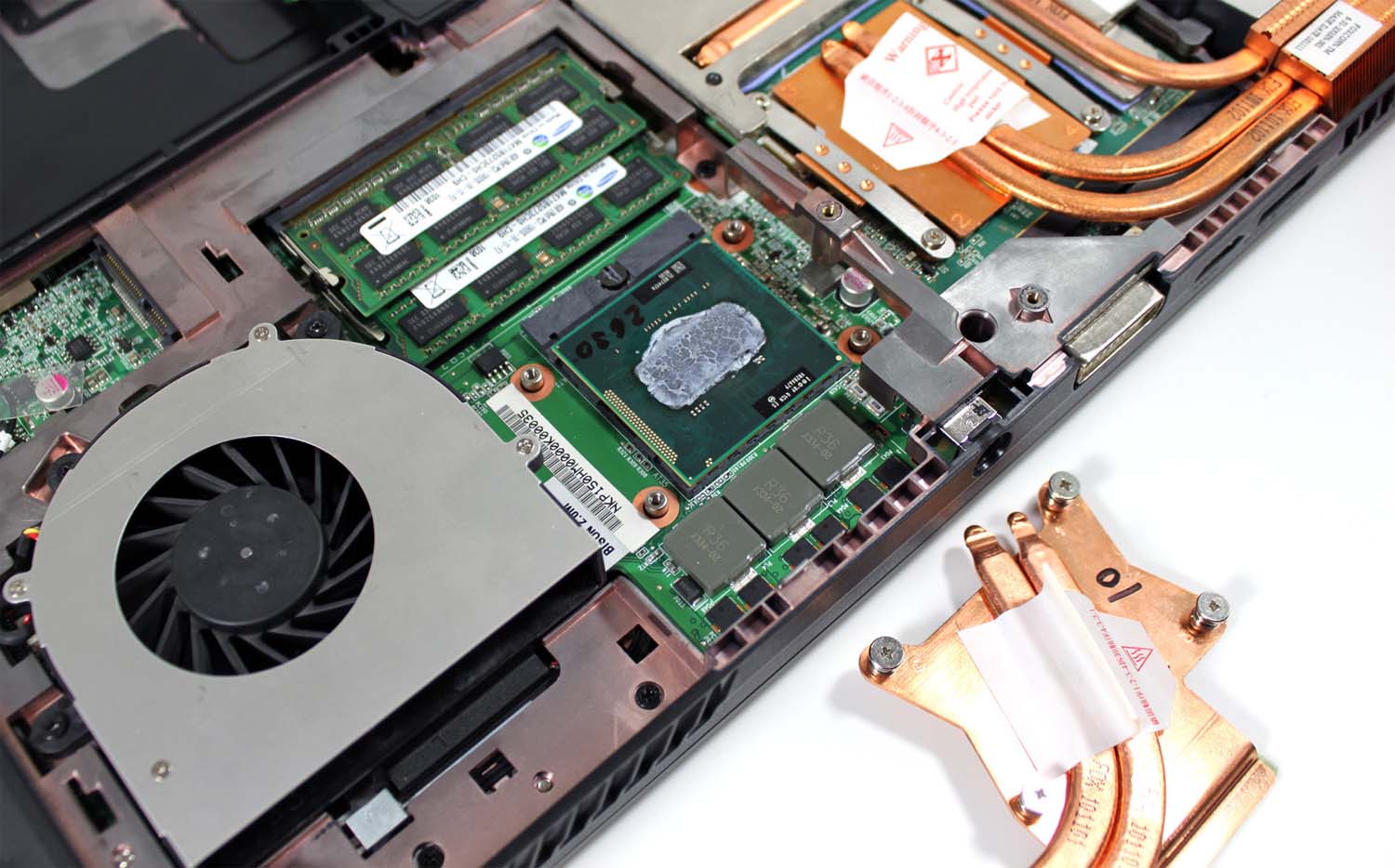чистка ноутбука Gigabyte в Рязани