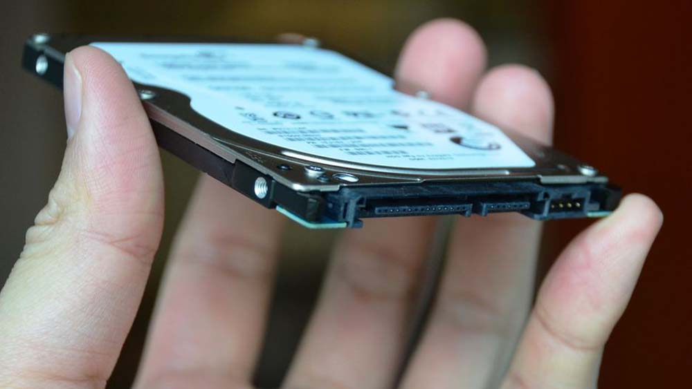 Замена HDD на ноутбуке в Адлере